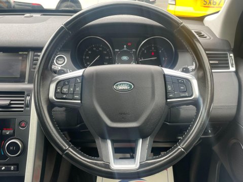 Land Rover Discovery Sport 2.0 TD4 SE Tech Auto 4WD Euro 6 (s/s) 5dr 32