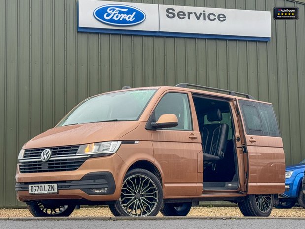 Volkswagen Transporter Crew Cab SWB L1H1 Highline Twin Side Doors SELECT 1