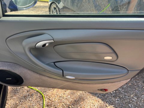 Porsche 911 TURBO TIPTRONIC S 32