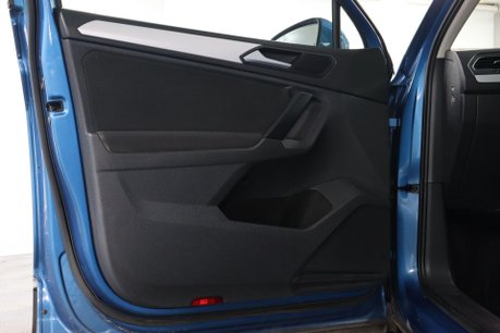 Volkswagen Tiguan SE NAV TDI BMT 4MOTION 43