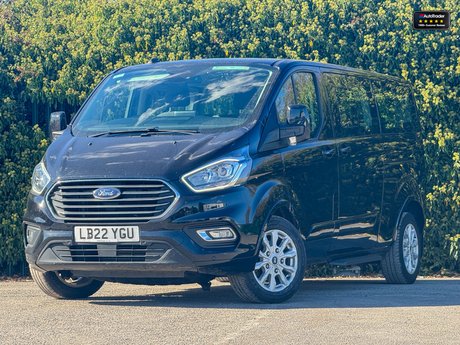 Ford Tourneo Custom 320 | Titanium | L2| 9 Seater| Manual | Euro 6 | £19,158 + vat