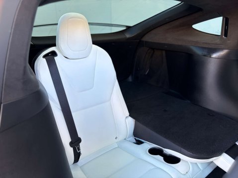 Tesla Model X ModeL X 75D 4WD 5dr 27