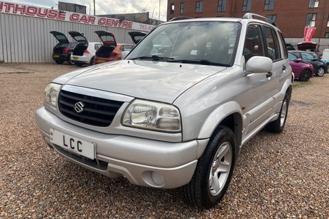 Suzuki Grand Vitara 2.0 16V LOOK! ONLY 63000 MILES! 4x4! ONE OWNER FROM NEW! FSH! 10