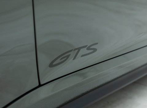 Porsche 911 Targa 4 GTS (992) 30