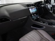 Jaguar F-Pace PORTFOLIO AWD 34