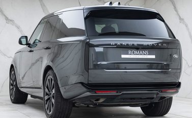 Land Rover Range Rover P440e HSE 4