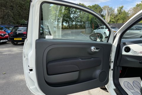 Fiat 500 LOUNGE DUALOGIC -£20 ROAD TAX - RARE AUTOMATIC CABRIOLET 32