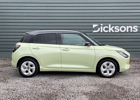 Suzuki Swift Motion 1.2 Mild Hybrid 8