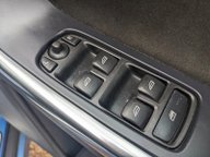 Volvo XC60 D4 R-DESIGN NAV 23