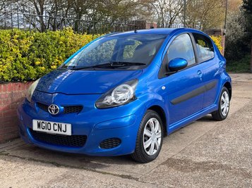 Toyota Aygo 1.0 Aygo Blue VVT-i Semi-Auto 5dr