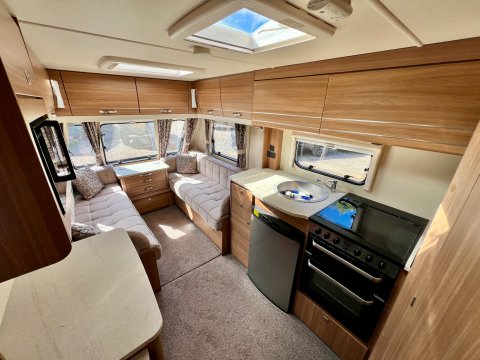 Compass Corona 462  13