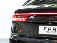 Audi RS Q8 4.0 TFSI V8 Vorsprung SUV 5dr Petrol Tiptronic quattro Euro 6 (s/s) (600 ps 77
