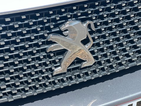 Peugeot 3008 PURETECH S/S GT 13