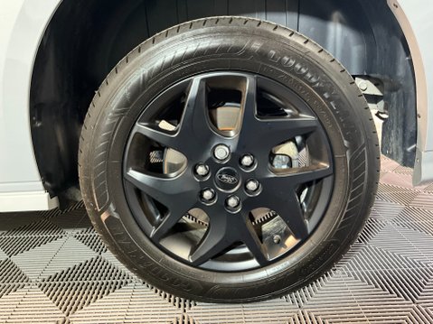 Ford Transit Custom 2.5 320 Duratec 11.8kWh Sport Crew Van Auto L2 H1 Euro 6 5dr 11
