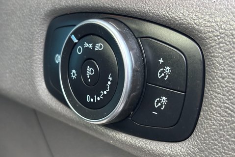 Ford Transit 350 Srw L2 Leader 130 ps Dropside Truck with Tail Lift 25