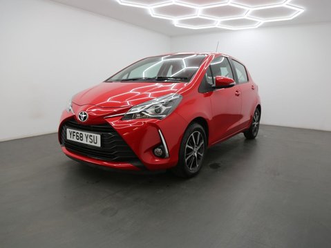 Toyota Yaris 1.5 VVT-i Icon Tech Euro 6 5dr 3