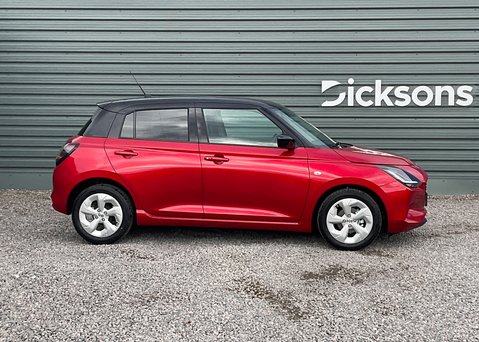 Suzuki Swift 1.2 Mild Hybrid Motion  4