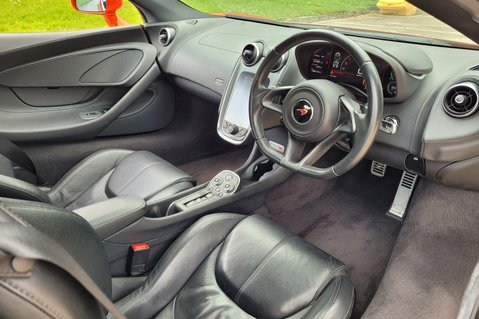 McLaren 570S V8 SSG 30