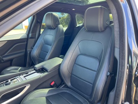 Jaguar F-Pace 2.0 D180 Chequered Flag Auto AWD Euro 6 (s/s) 5dr 83