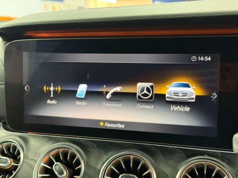 Mercedes-Benz E Class 2.0 E220d AMG Line Coupe 2dr Diesel G-Tronic+ Euro 6 (s/s) (194 ps) 52