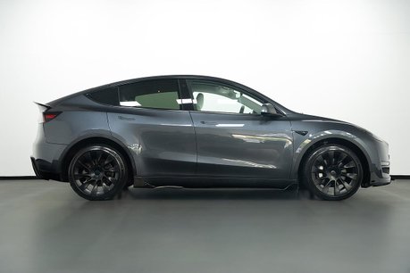 Tesla Model Y (Dual Motor) Long Range SUV 5dr Electric Auto 4WDE (384 bhp) 29