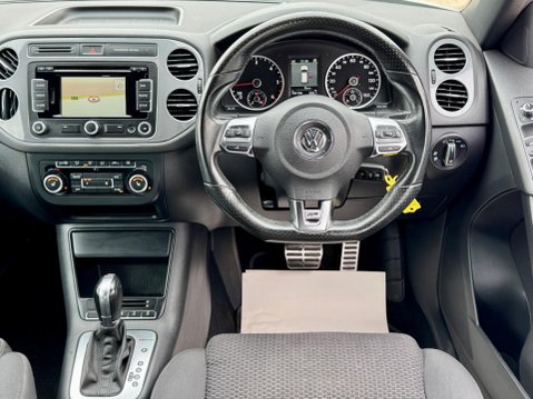 Volkswagen Tiguan 2.0 TDI BlueMotion Tech R-Line DSG 4WD Euro 5 (s/s) 5dr 2