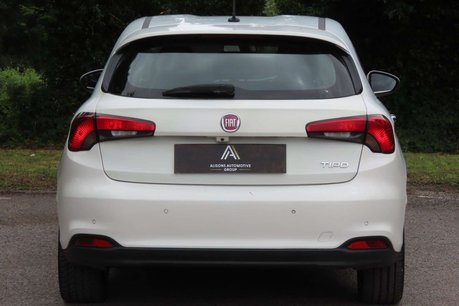 Fiat Tipo 1.4 MPI Lounge Euro 6 5dr 5