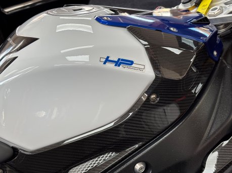 BMW HP4 1000 Super Sports Petrol Manual (193 ps) 10
