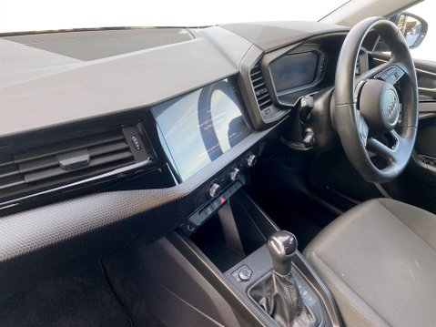 Audi A1 1.0 TFSI 30 Technik Sportback 5dr Petrol S Tronic Euro 6 (s/s) (110 ps) Air 16