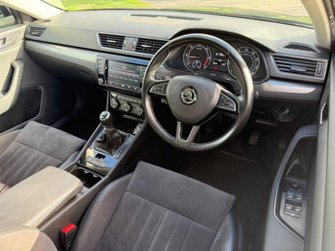 Skoda Superb 2.0 TDI SE L Executive 4WD Euro 6 (s/s) 5dr 26