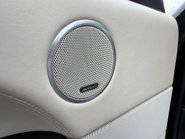 Land Rover Range Rover 3.0 TDV6 AUTOBIOGRAPHY 22