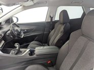 Peugeot 3008 1.6 3008 Allure Blue HDi S/S 5dr 34