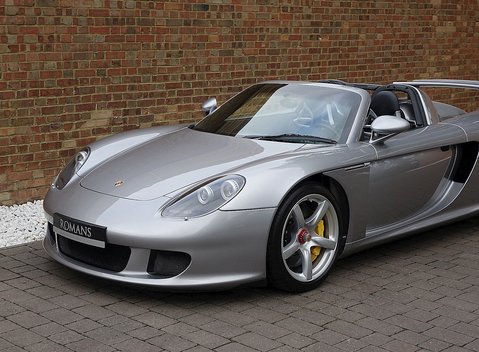 Porsche Carrera GT 21