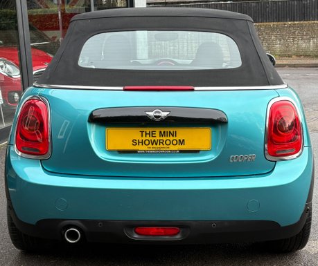 Mini Convertible Cooper 1.5 Chili / Media - SAT NAV + MINI CONNECTED + 17" ALLOYS 7