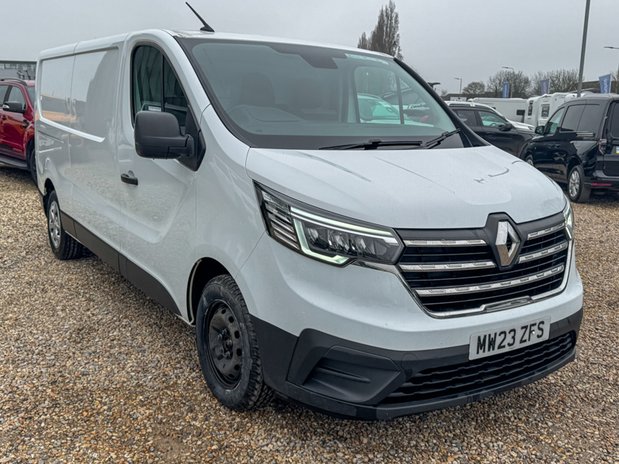 Renault Trafic LWB L2H1 Low Roof Advance L130 Air Con Sensors EURO 6 4
