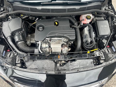 Vauxhall Astra 1.0i Turbo ecoFLEX Tech Line Hatchback 5dr Petrol Manual Euro 6 (s/s) (105 14