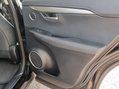 Lexus NX 300H SPORT 29