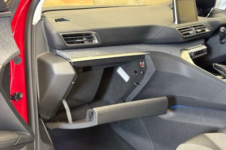 Peugeot 3008 1.5 BlueHDi Allure SUV 5dr Diesel EAT Euro 6 (s/s) (130 ps) 59