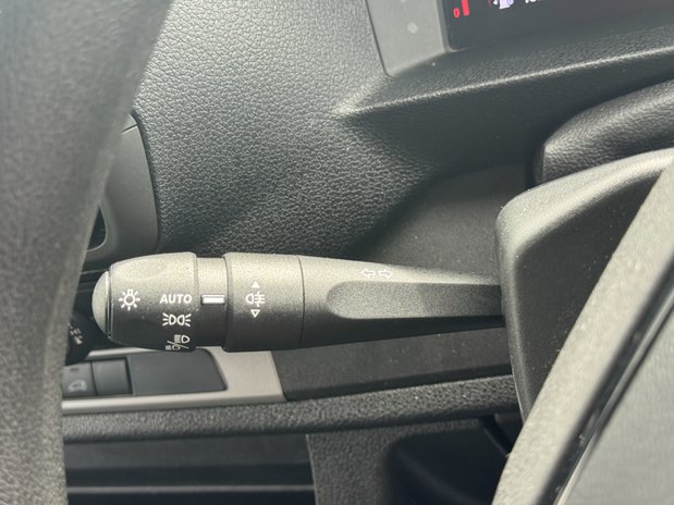 Vauxhall Vivaro LWB L2H1 Low Roof Prime Aircon Cruise Sensors Nav EURO 6 20