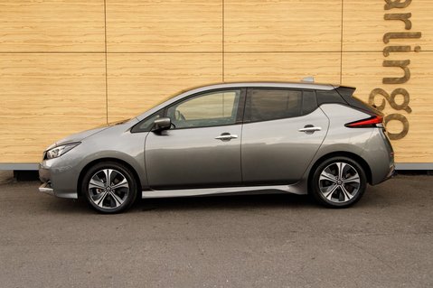 Nissan LEAF TEKNA 14