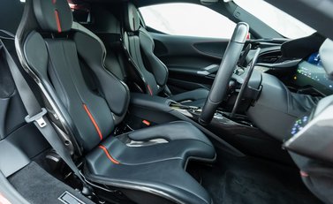 Ferrari SF90 Stradale 12