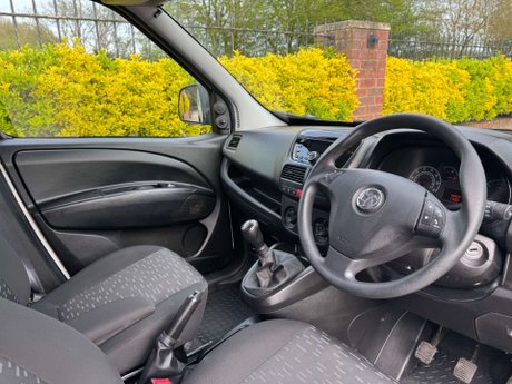 Vauxhall Combo 1.2 Combo 2300 CDTi S/S 15