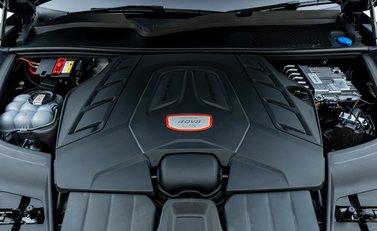 Porsche Cayenne GTS Coupe 38