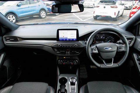 Ford Focus ST-LINE X 3