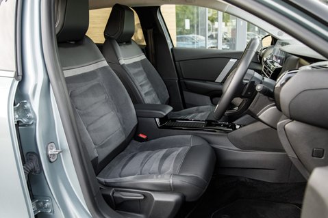 Citroen C4 PURETECH SHINE PLUS S/S EAT8 40