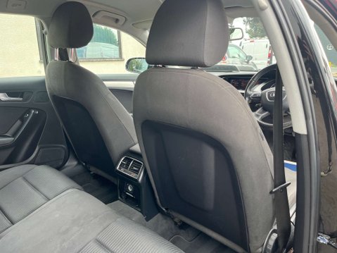 Audi A4 2.0 A4 SE TDI AUTOMATIC ESTATE 5dr 35