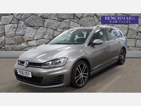 Volkswagen Golf 2.0 TDI BlueMotion Tech GTD (Nav) DSG Euro 6 (s/s) 5dr 3
