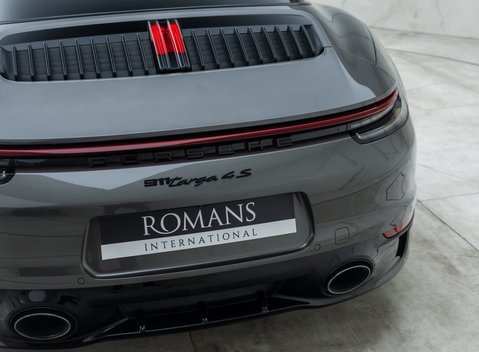 Porsche 911 Targa 4S (992) 33