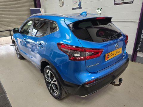 Nissan Qashqai 1.6 DIG-T N-Connecta Euro 6 (s/s) 5dr 7