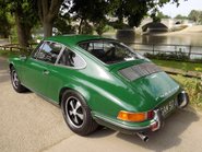 Porsche 911 T 2.2 LWB - LHD COUPE 2